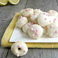 Baked Lemon Glazed Doughnuts