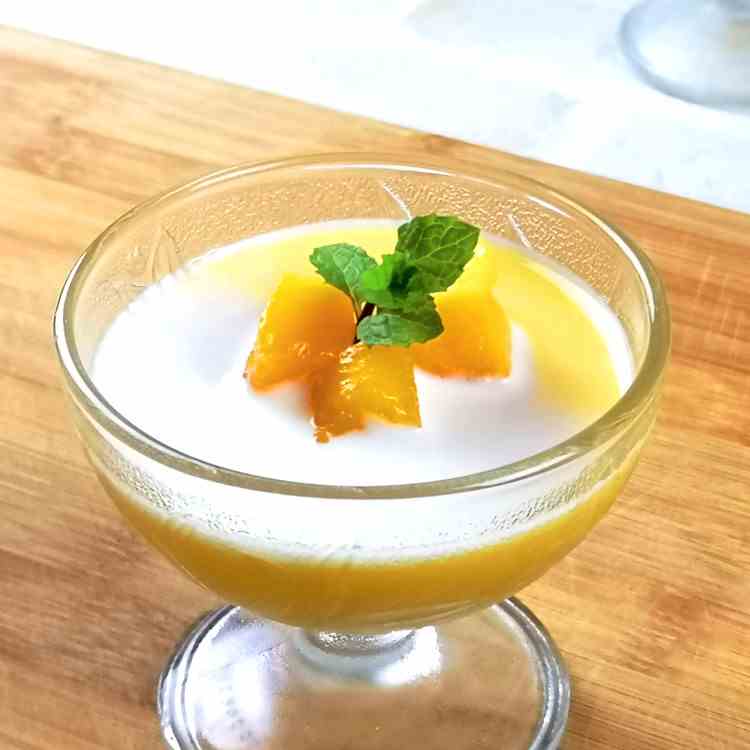 Mango pudding