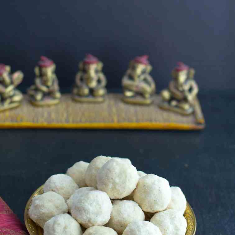 Rava ladoo - Sooji ladoo