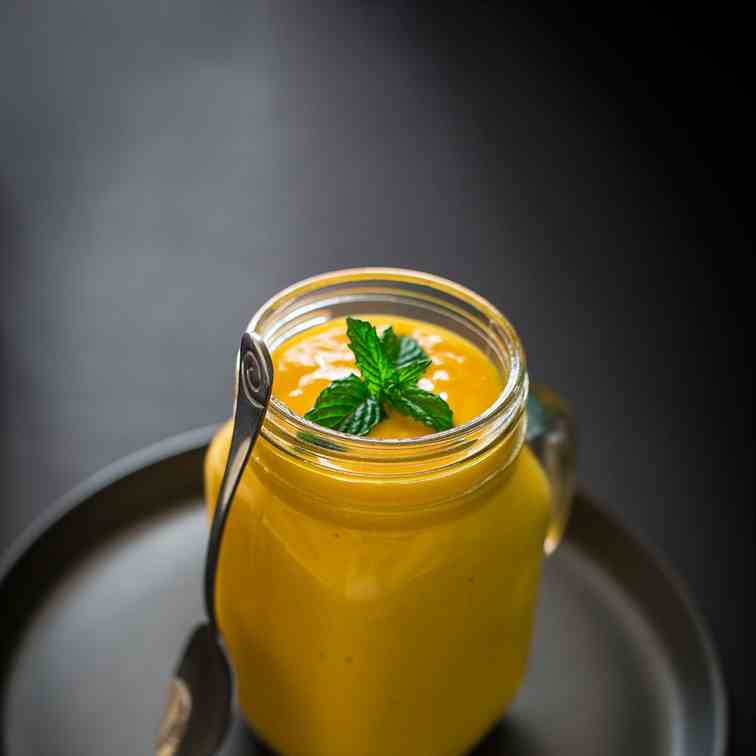 mango lassi