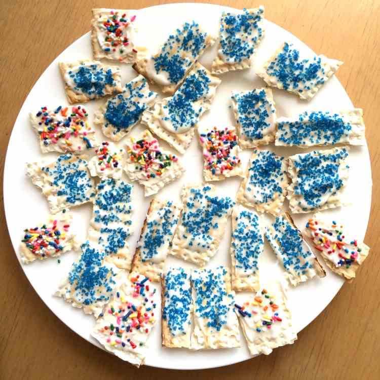 3-Ingredient White Chocolate Matzo Treats