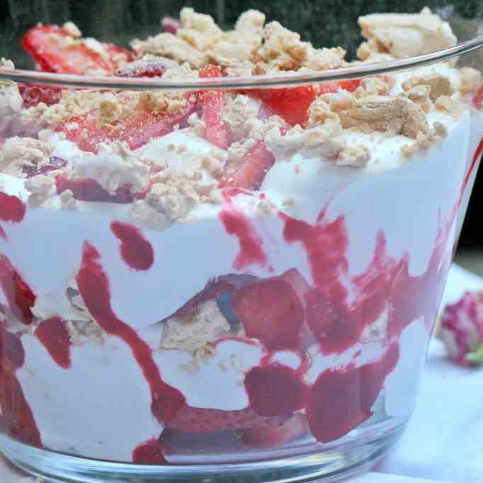 Rose Meringues Eton Mess