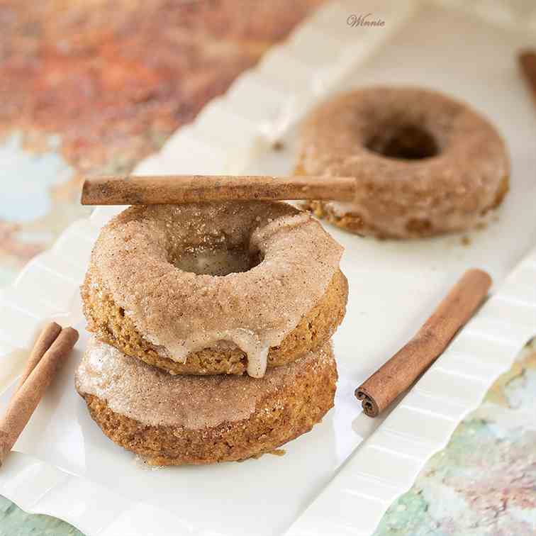 Apple Cider and Cinnamon Donuts