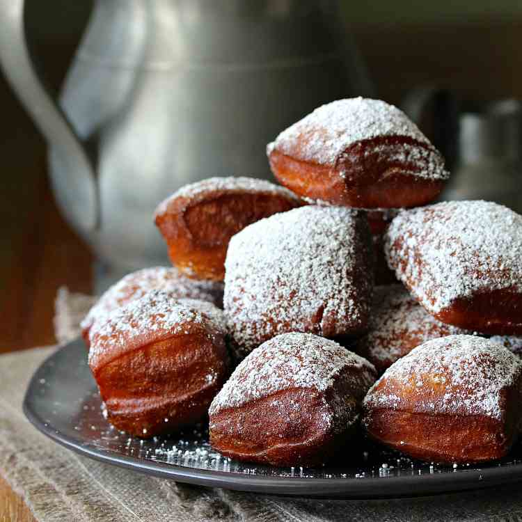 New Orleans Style Beignets