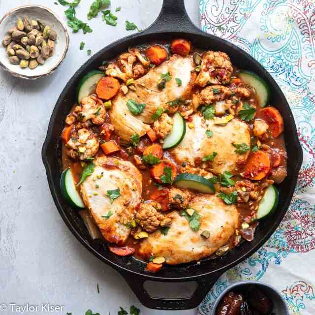 One Pot Moroccan Chicken 