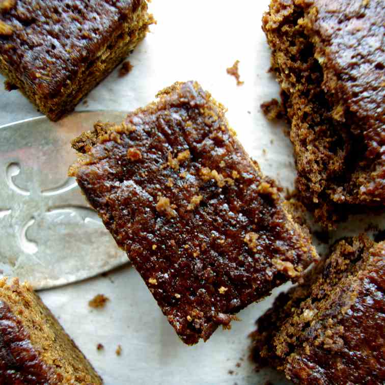 Old-Fashioned Gingerbread Cake