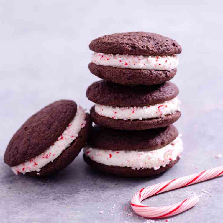 Chocolate Peppermint Whoopie Pies