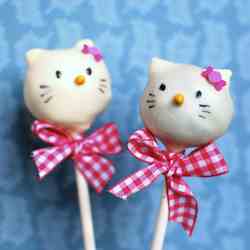 Hello Kitty Cake Pops