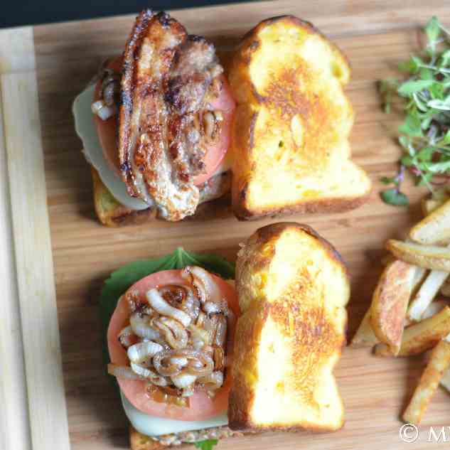 JEJU BLACK BURGER W HOMEMADE FRIES