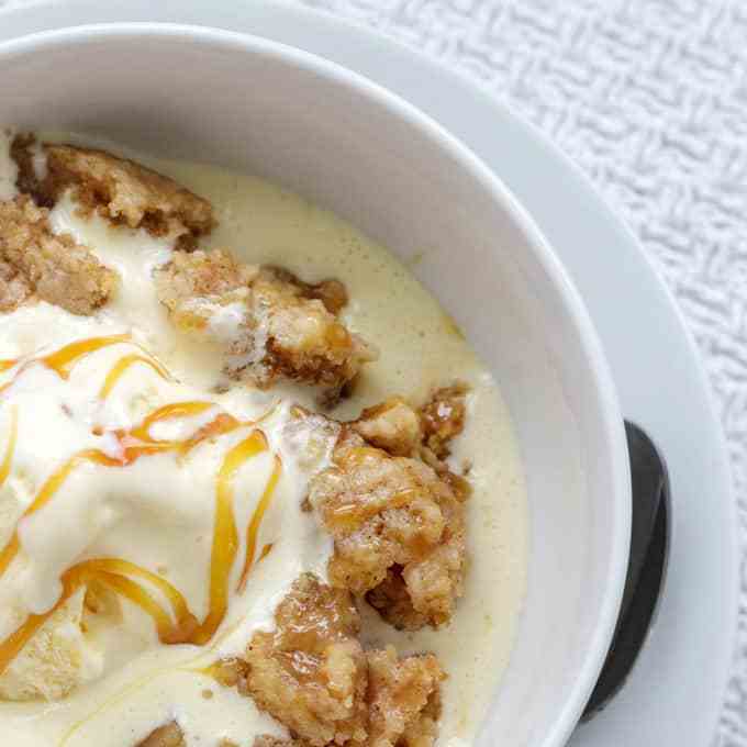 Crockpot Apple Cobbler