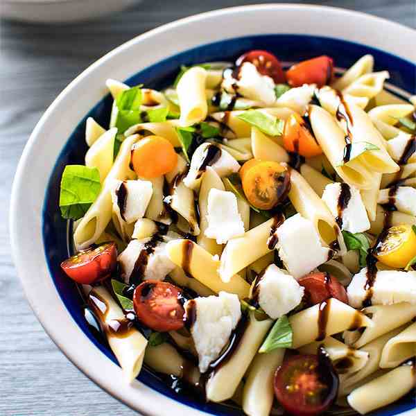 Caprese Pasta Salad