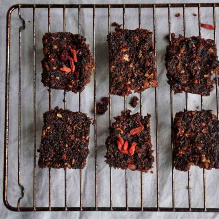 Goji Berry Quinoa Bars