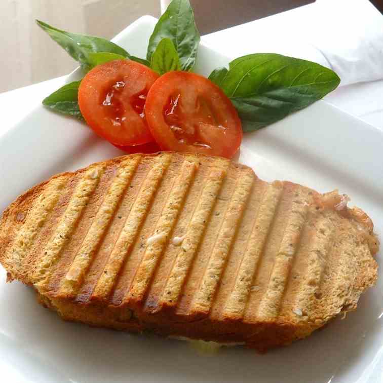 Roasted Red Pepper Bread