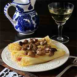 Crêpes with porcini and gorgonzola