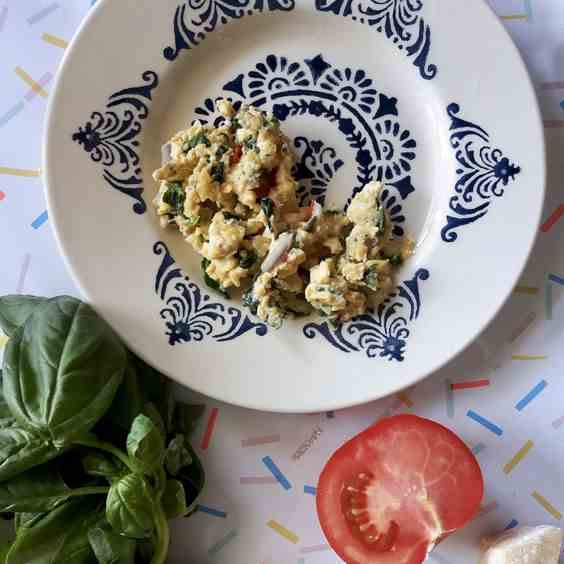 Tuscan Scrambled eggs 