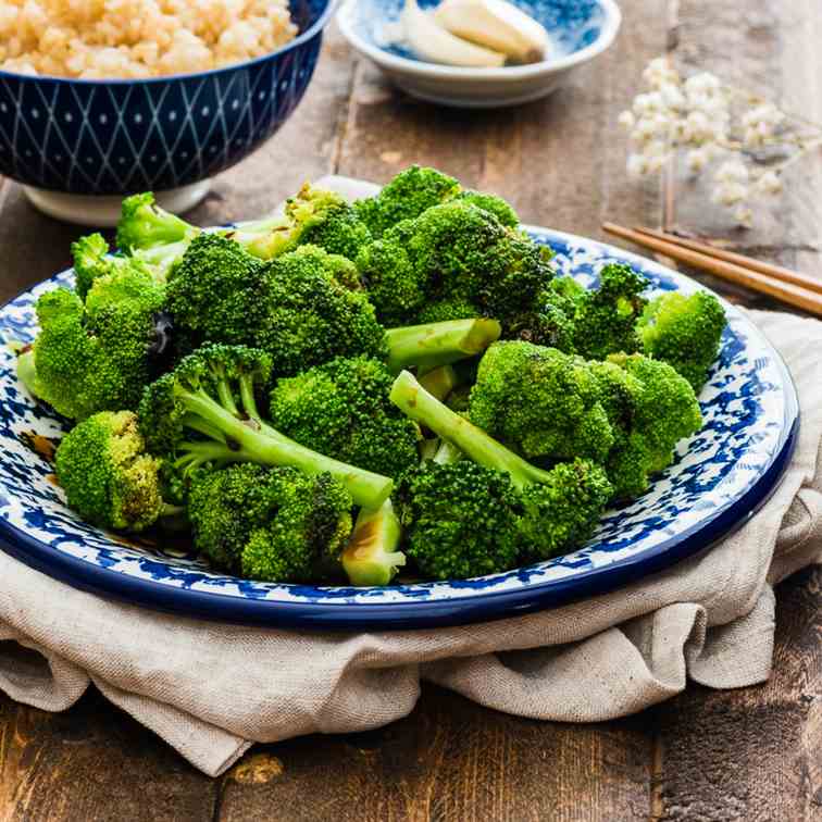 Broccoli with Oyster Sauce