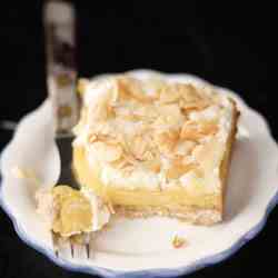 Creamy Mango Coconut Bars