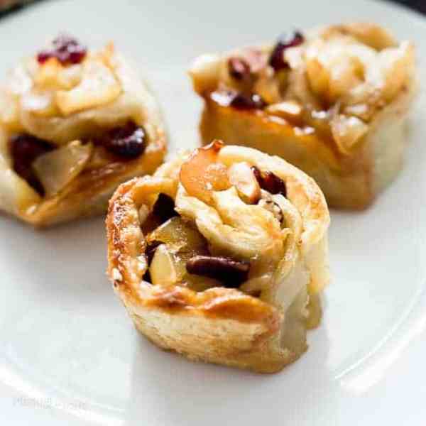 Apple Pie Puff Pastry Rolls