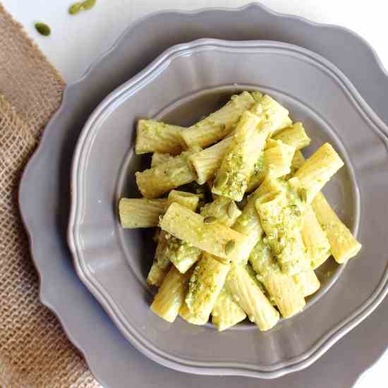 Creamy Pumpkin Seed Pesto Pasta