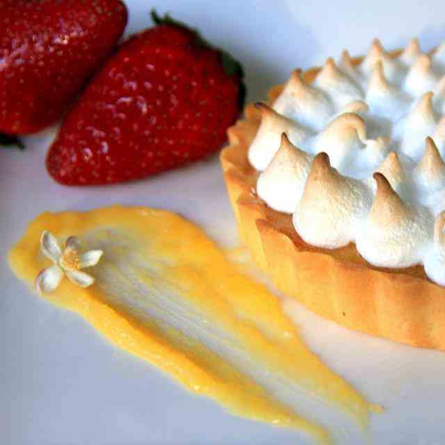 Lemon Meringue Tart 