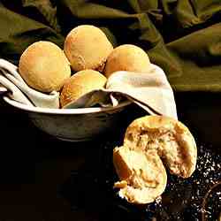 Filipino bread rolls