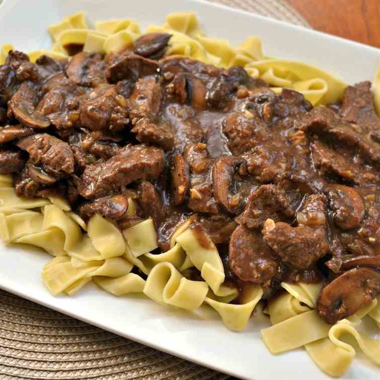 One Skillet Savory Beef Tips and Gravy