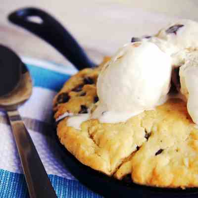 One chocolate chip cookie recipe