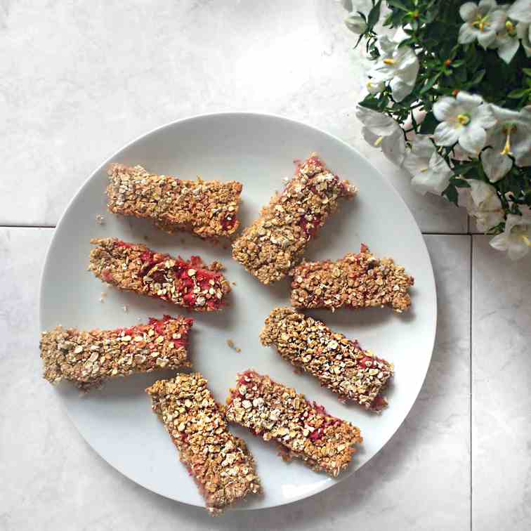 Strawberry Oat Flapjack