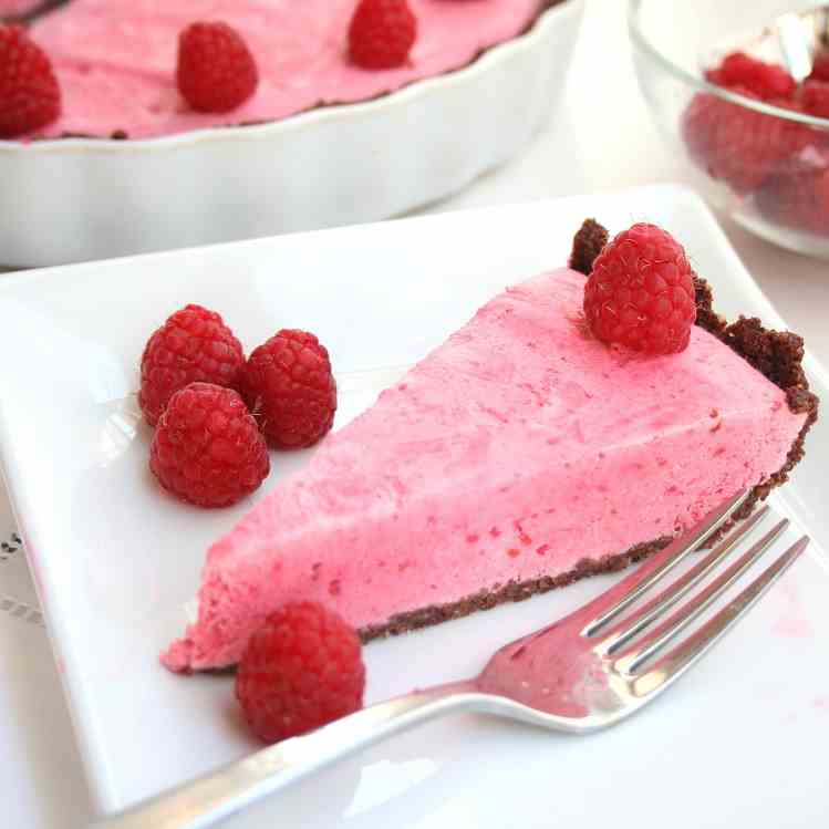 Frozen Raspberry Mousse Tart