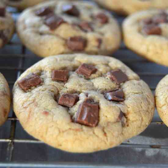 Milk Chocolate Chunk Cookies