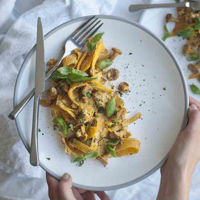 Creamy Secretly Veggie Mushroom Pasta