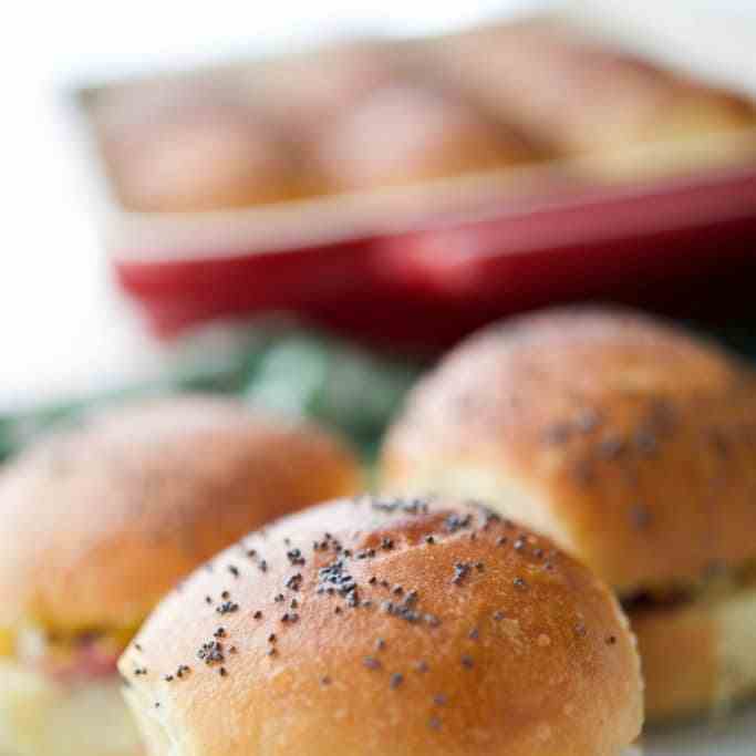 cheesy irish sliders