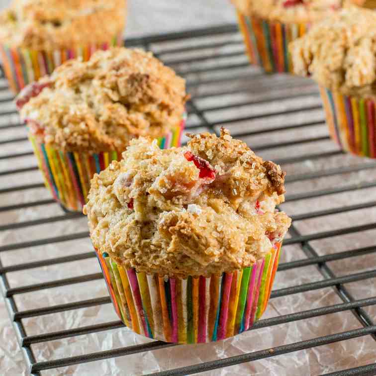 Amazing Strawberry Banana Muffins