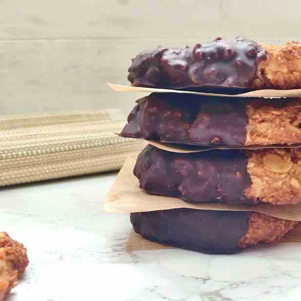 5 Ingredient Chocolate Florentines