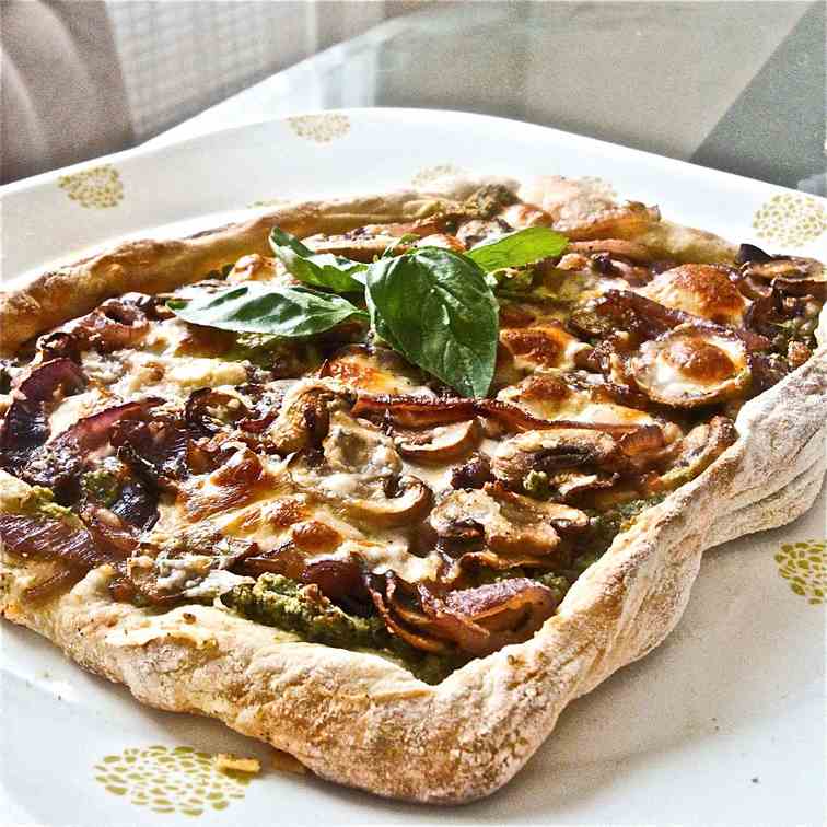 Portobello Pesto Pizza