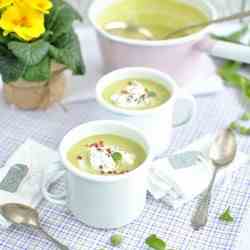 Creamy peas soup