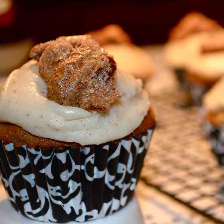 Banana-Nut Cupcakes