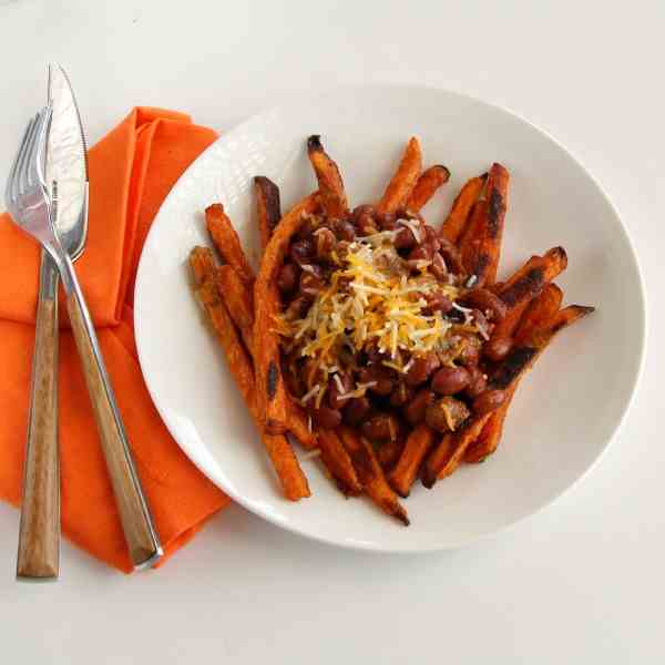 Sweet Potato Fries with Chili and Cheese