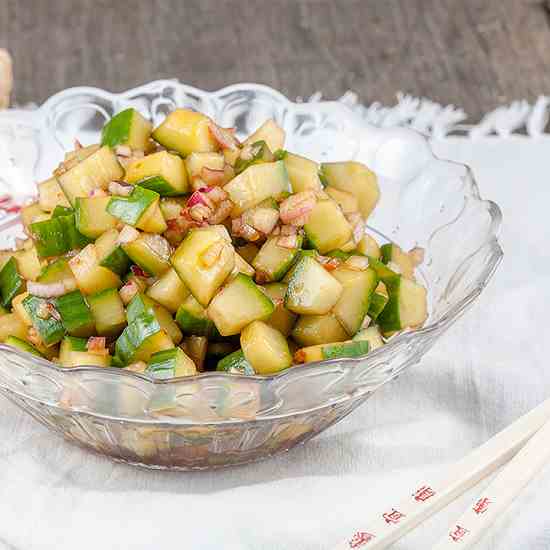 Spicy cucumber salad