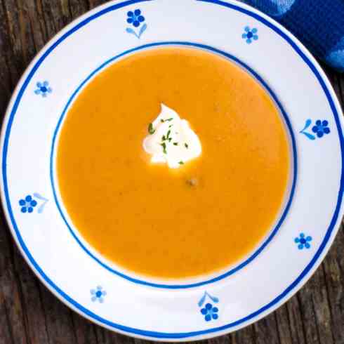 Cauliflower carrot soup