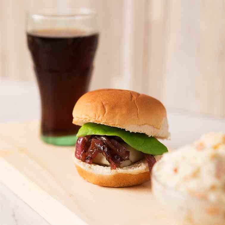 Mini Turkey Sliders with Caramelized Onion