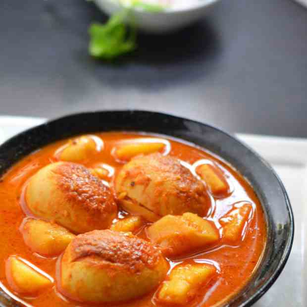 Egg Potato Curry(Dimer Dalna)