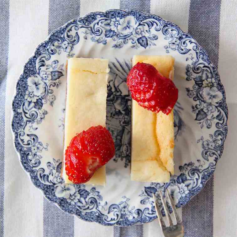 Strawberry Ricotta Cheesecake