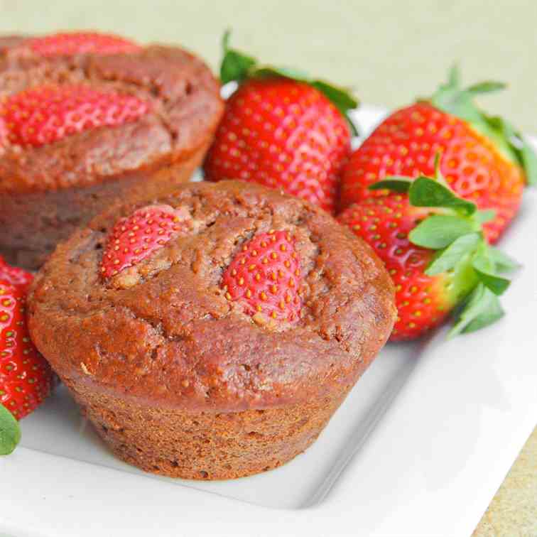 Berry Chocolate Muscle Muffins
