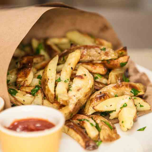 Oven Baked Garlic Fries