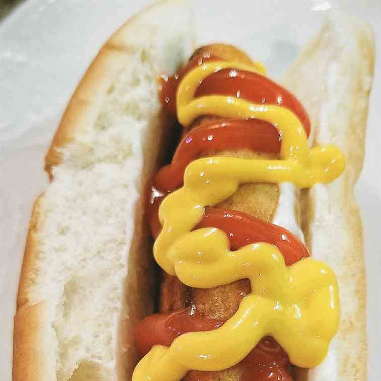 Vegan Seitan Hot Dogs