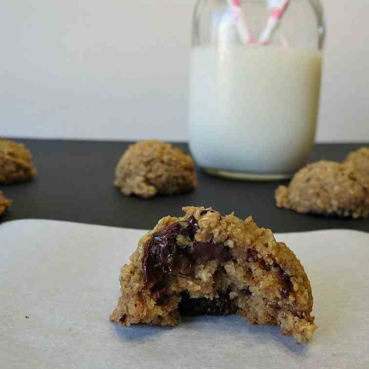 Healthy Oatmeal Chocolate Chip Cookies