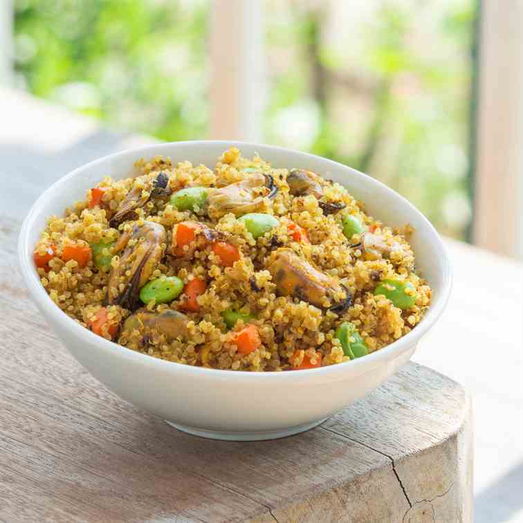 Curry Fried Quinoa with Mussels