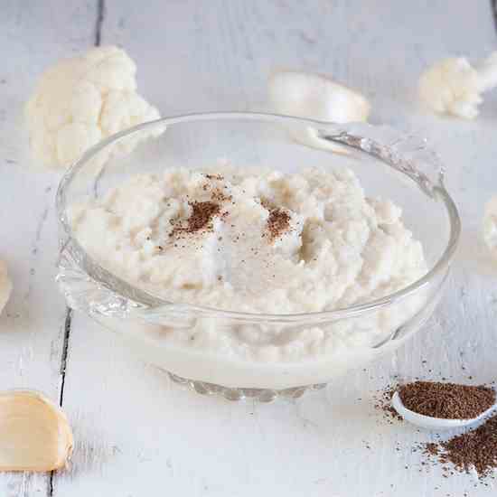 Roasted cauliflower puree (vegan)