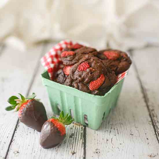 Chocolate Covered Strawberry Cookie